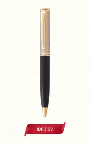 Metal pen