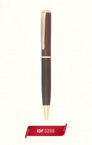 Metal pen
